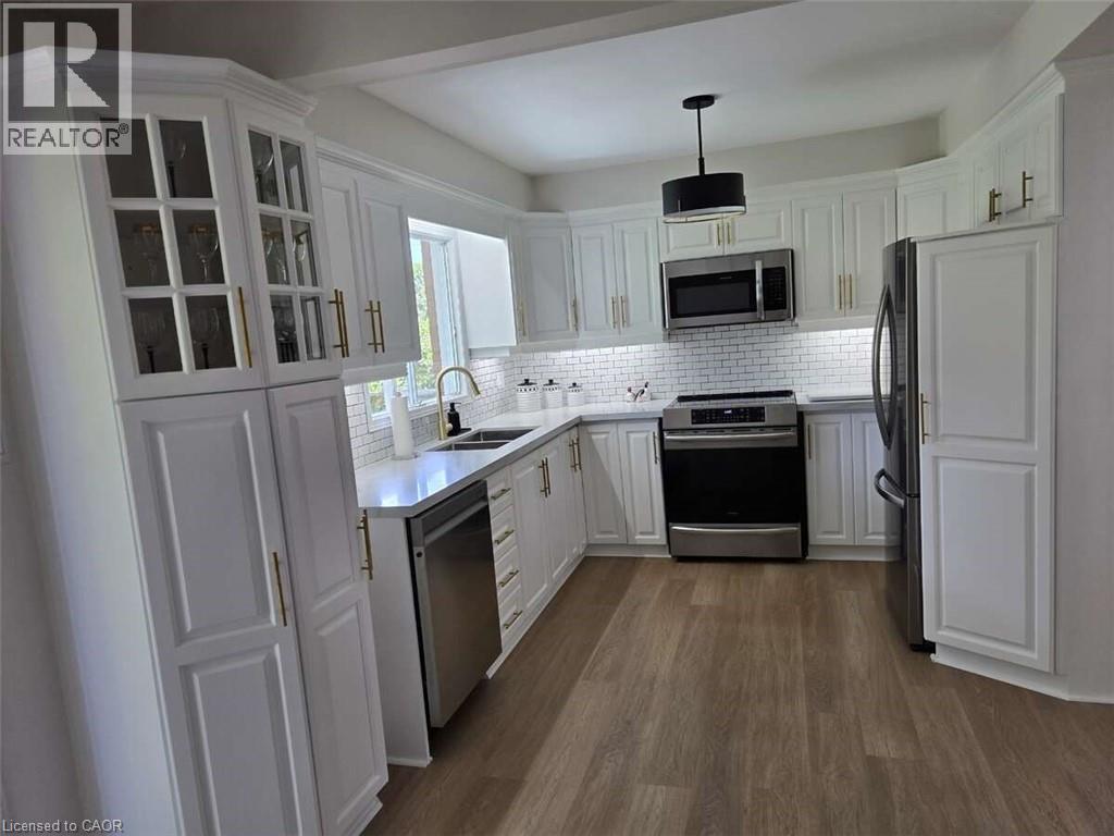 Photo 15 of 3569 Redmond Road, Mississauga ON