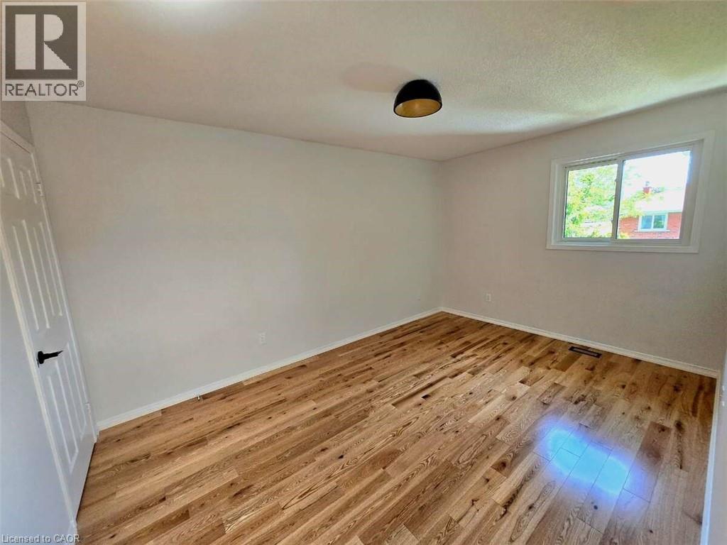 Photo 22 of 3569 Redmond Road, Mississauga ON
