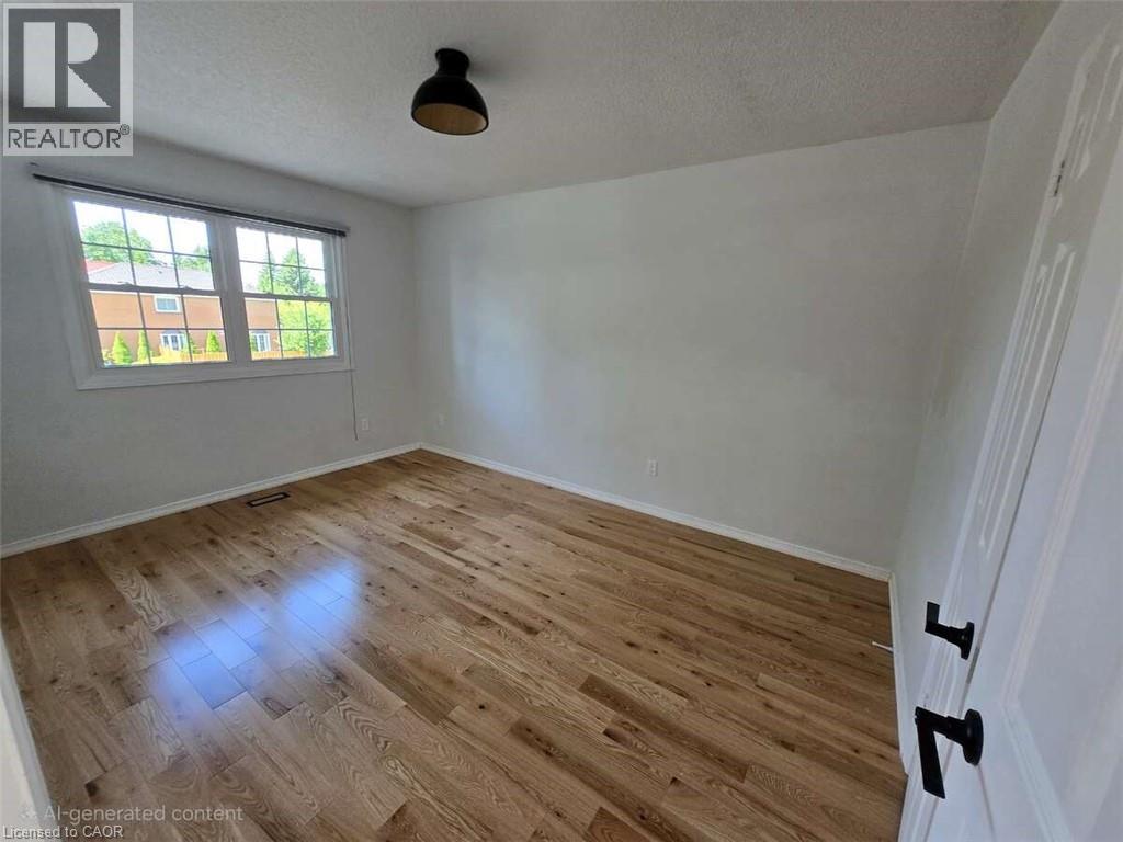Photo 23 of 3569 Redmond Road, Mississauga ON