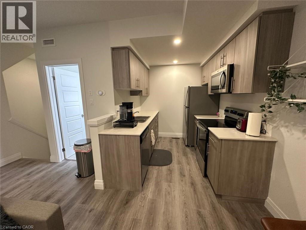 Photo 3 of 600 Victoria Street S Unit 13, Kitchener ON