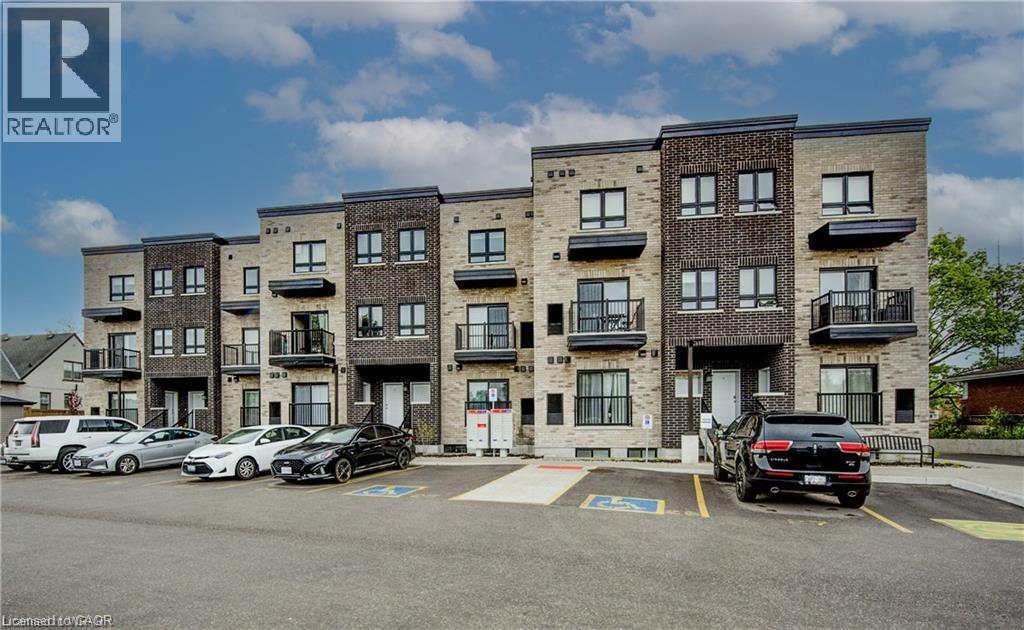 Photo 22 of 600 Victoria Street S Unit 13, Kitchener ON