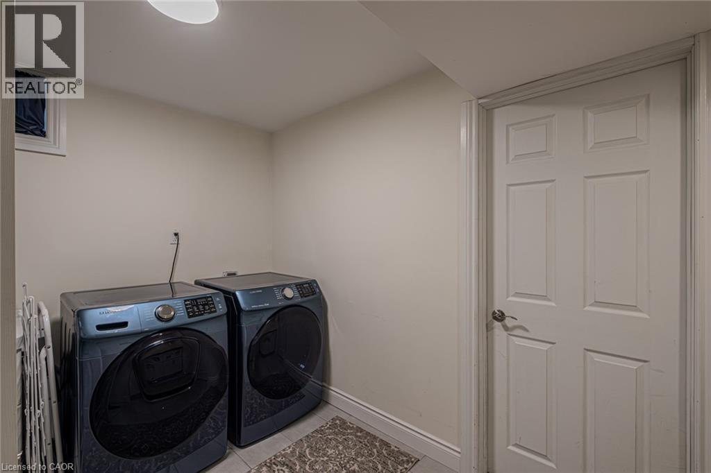 Photo 21 of 135 Dorset Road, Cambridge ON