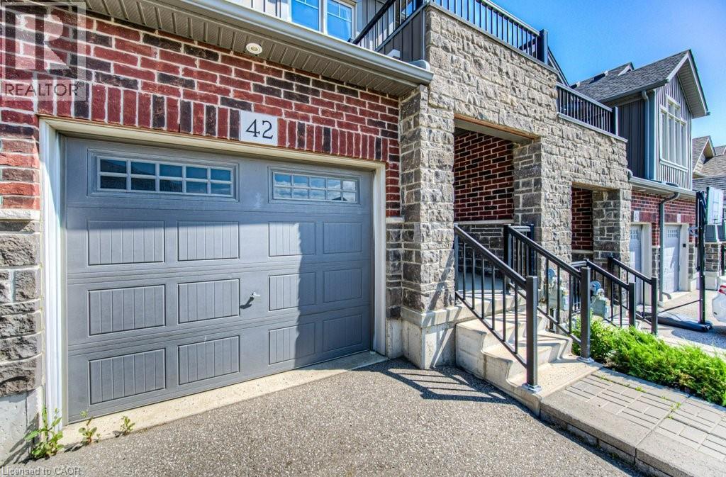 Photo 34 of 42 Eliza Avenue, Kitchener ON