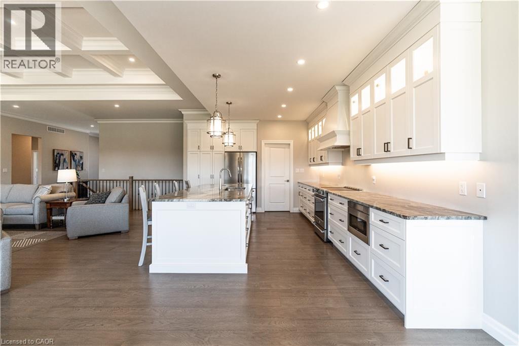 Photo 6 of 15 Hudson Drive, Brantford ON