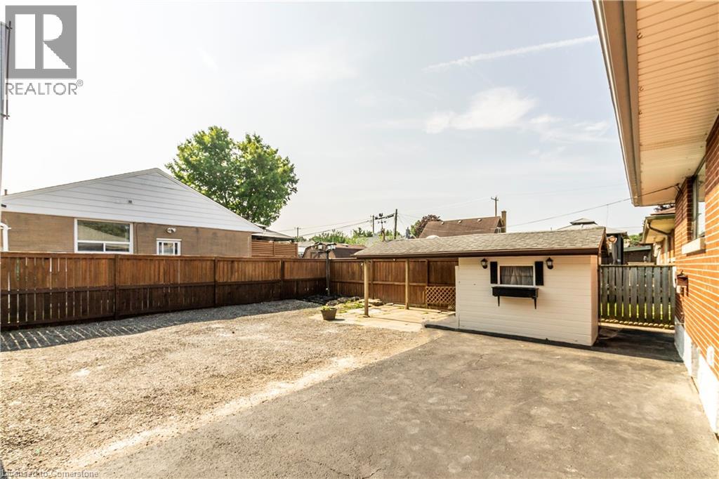Photo 32 of 259 Greenfield Avenue, Kitchener ON