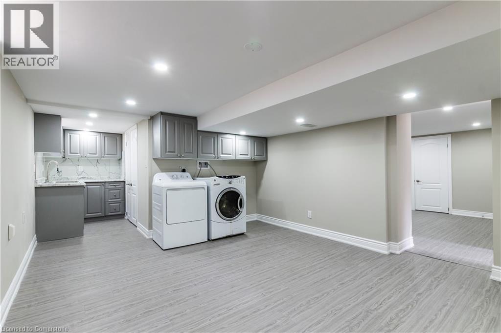 Photo 13 of 259 Greenfield Avenue, Kitchener ON