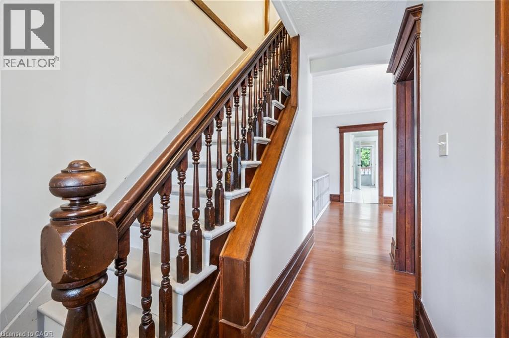 Photo 49 of 622 624 Dolph Street N, Cambridge ON