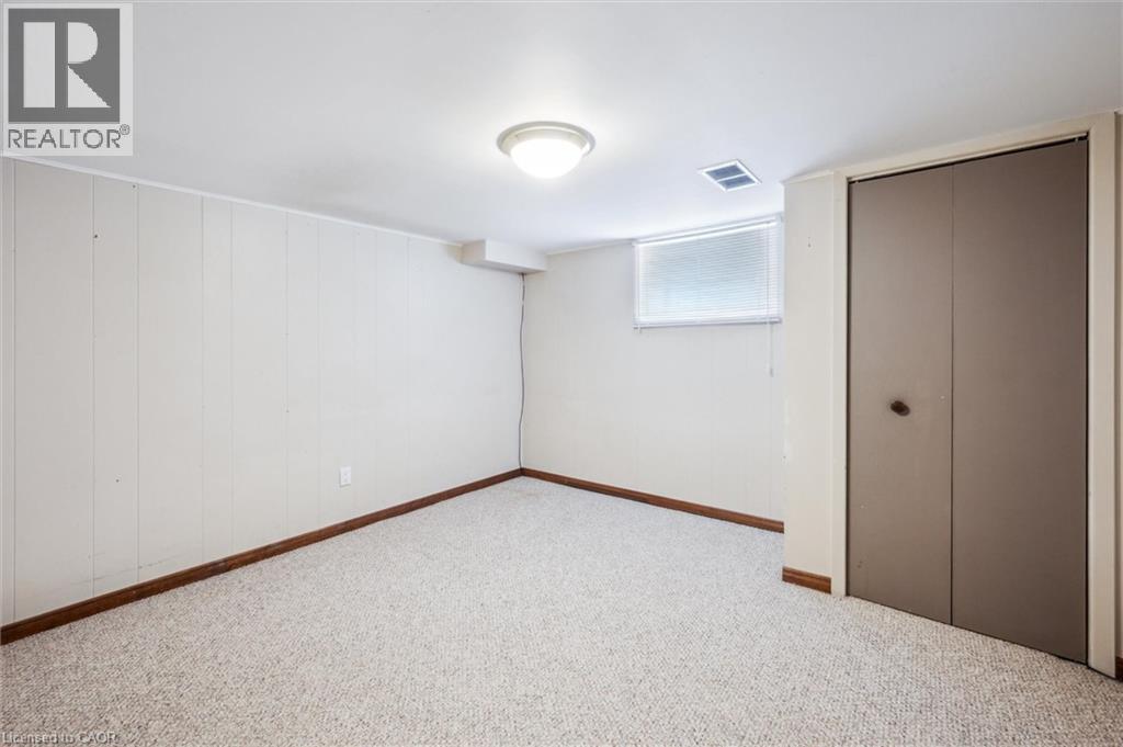 Photo 29 of 622 624 Dolph Street N, Cambridge ON