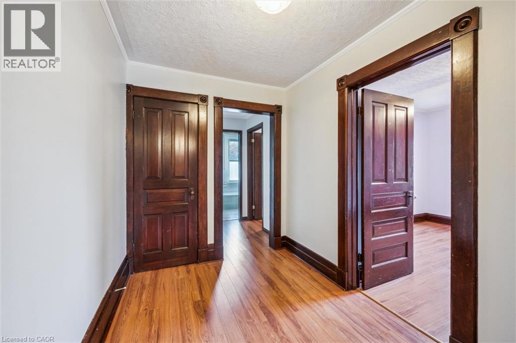 Photo 18 of 622 624 Dolph Street N, Cambridge ON