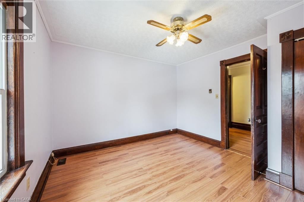 Photo 23 of 622 624 Dolph Street N, Cambridge ON