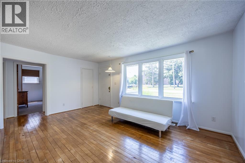 Photo 2 of 228 Regent Avenue, Port Dover ON