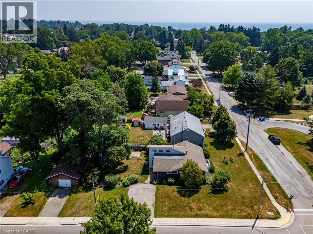 Photo 13 of 228 Regent Avenue, Port Dover ON