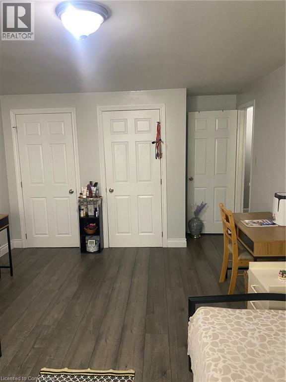Photo 17 of 58 Hazelglen Drive, Kitchener ON