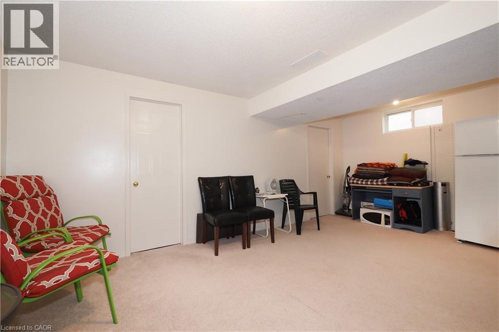 Photo 5 of 429 Exmoor Street, Waterloo ON