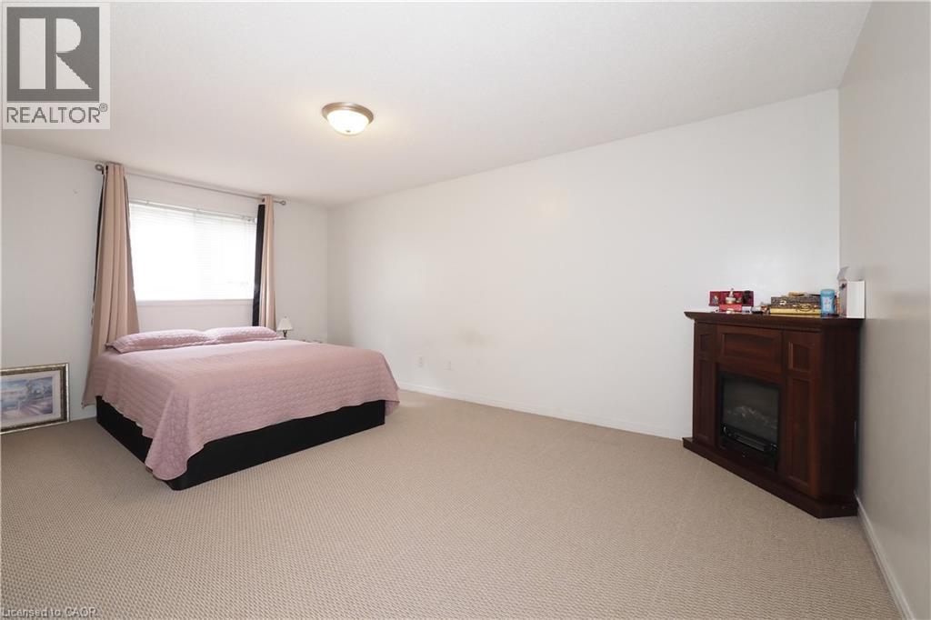 Photo 22 of 429 Exmoor Street, Waterloo ON