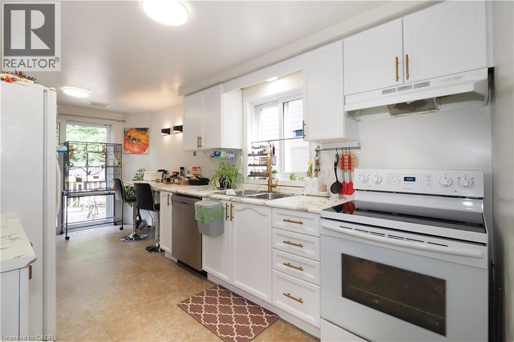 Photo 17 of 429 Exmoor Street, Waterloo ON