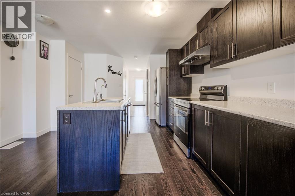 Photo 5 of 109 Pony Way, Kitchener ON
