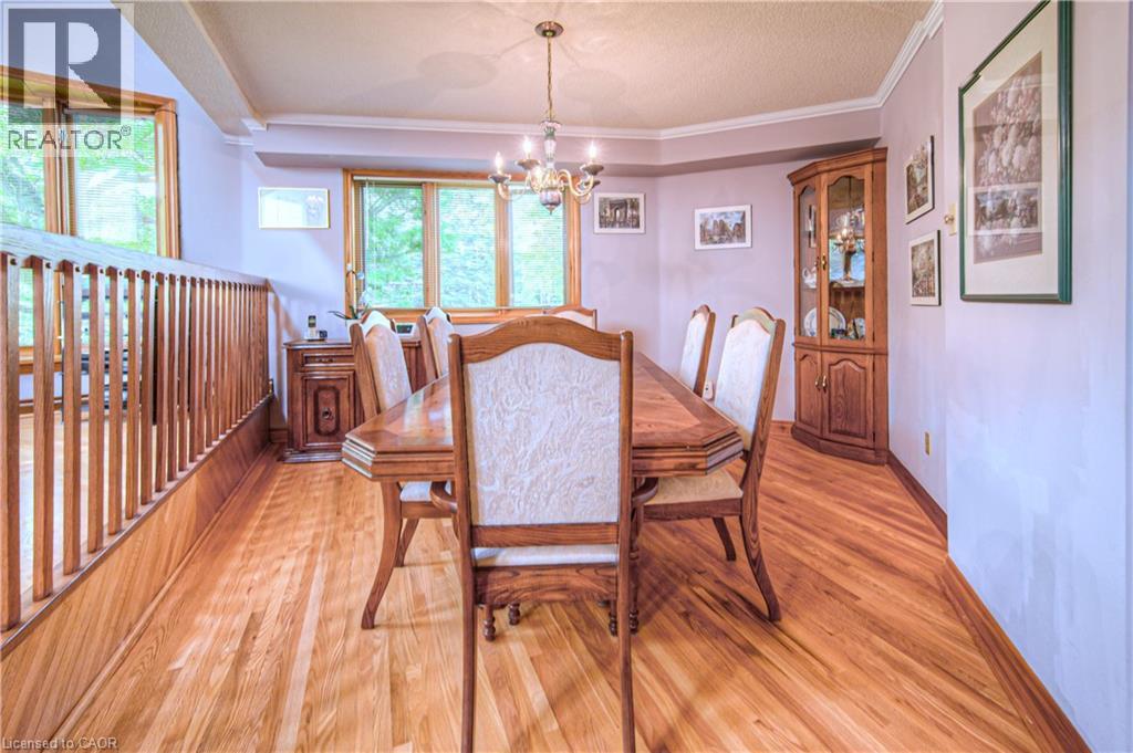 Photo 48 of 35 Robinson Road, Cambridge ON