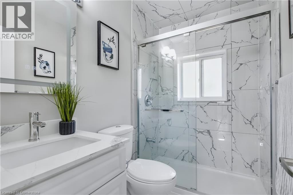 Photo 19 of 259 Greenfield Avenue, Kitchener ON