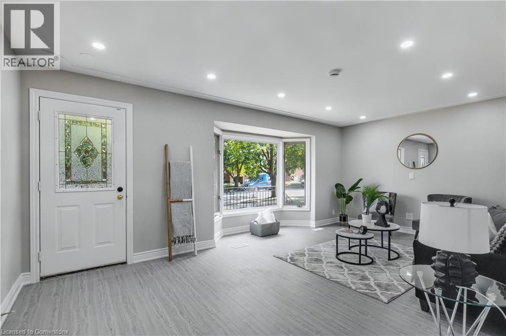 Photo 29 of 259 Greenfield Avenue, Kitchener ON