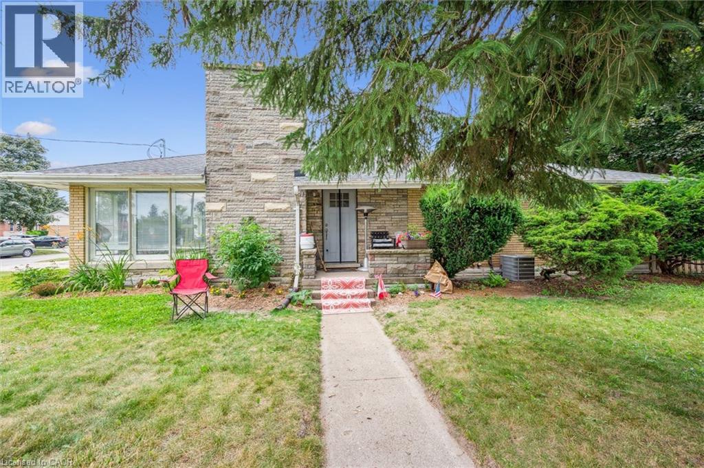 Photo 26 of 143 Bruce Street, Kitchener ON