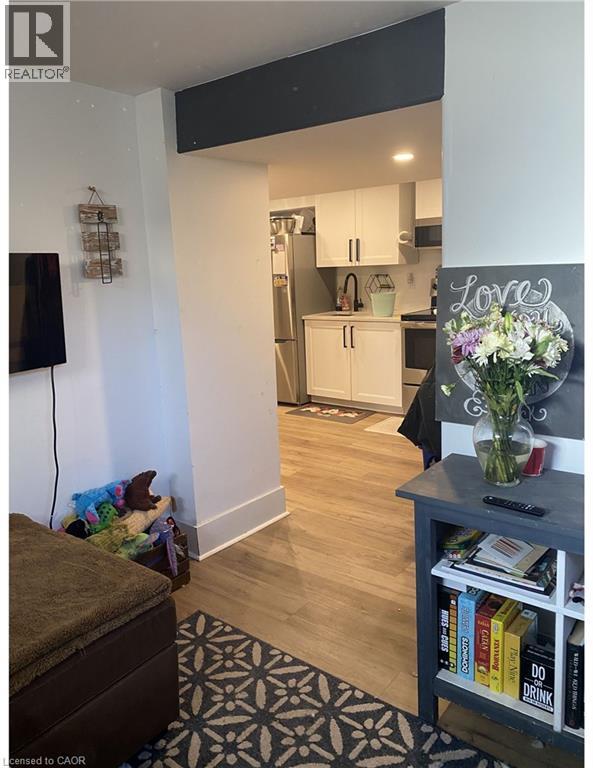Photo 1 of 33 Leonard Street, Kitchener ON