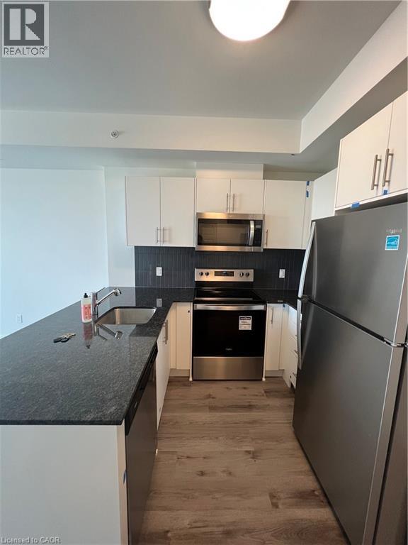 Photo 4 of 103 Roger Street Unit 413, Waterloo ON