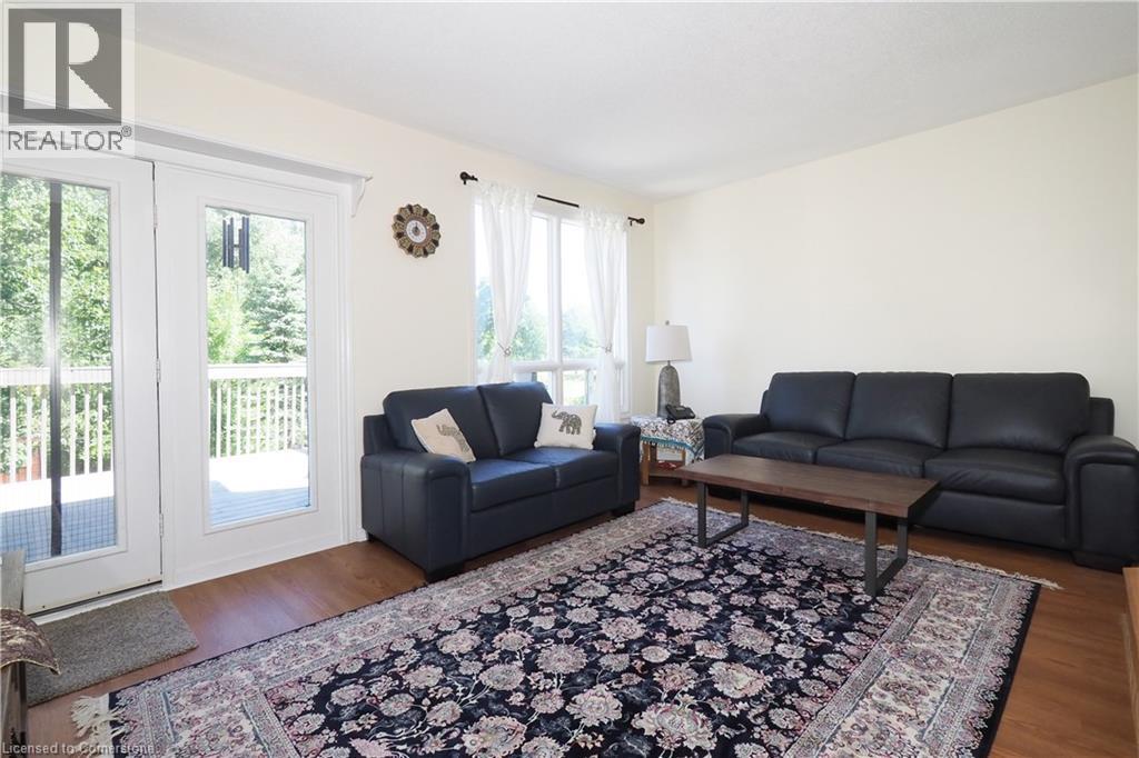 Photo 25 of 48 Lynnvalley Crescent, Kitchener ON