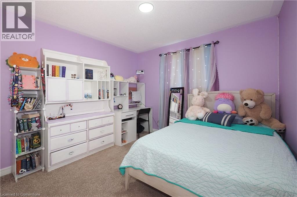 Photo 47 of 48 Lynnvalley Crescent, Kitchener ON