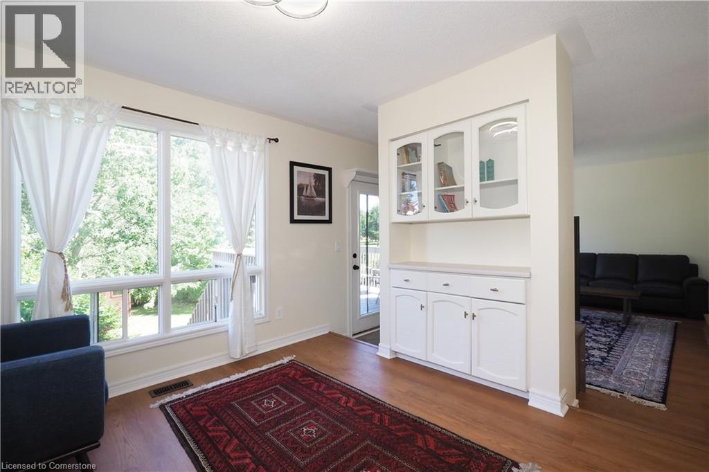 Photo 43 of 48 Lynnvalley Crescent, Kitchener ON