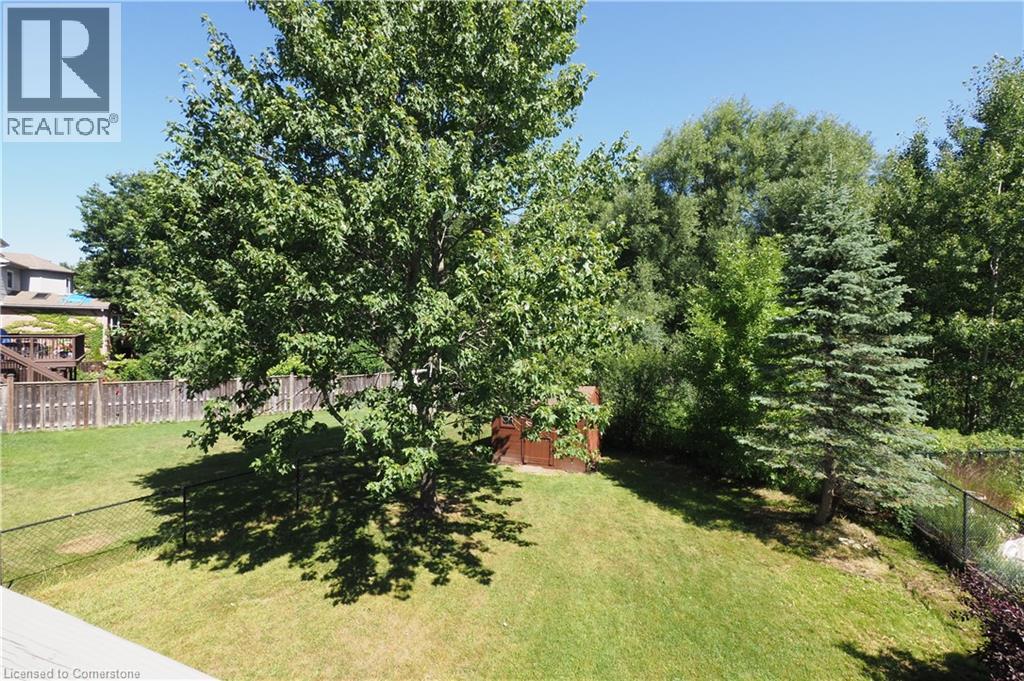 Photo 30 of 48 Lynnvalley Crescent, Kitchener ON
