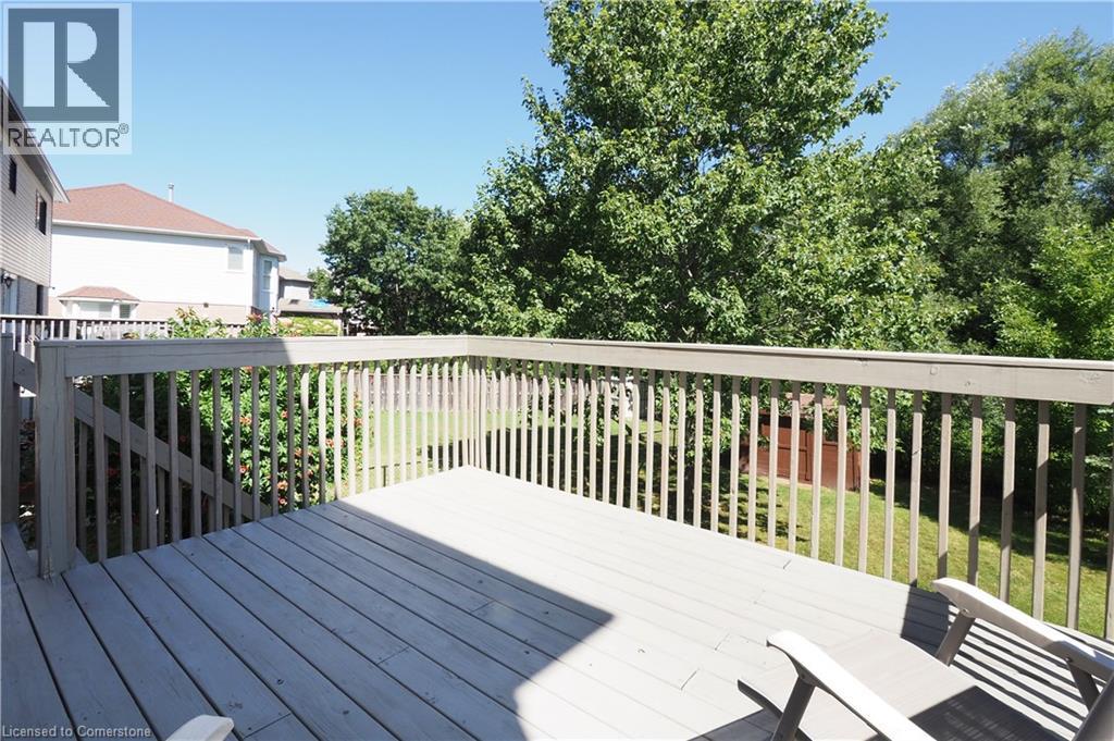 Photo 40 of 48 Lynnvalley Crescent, Kitchener ON