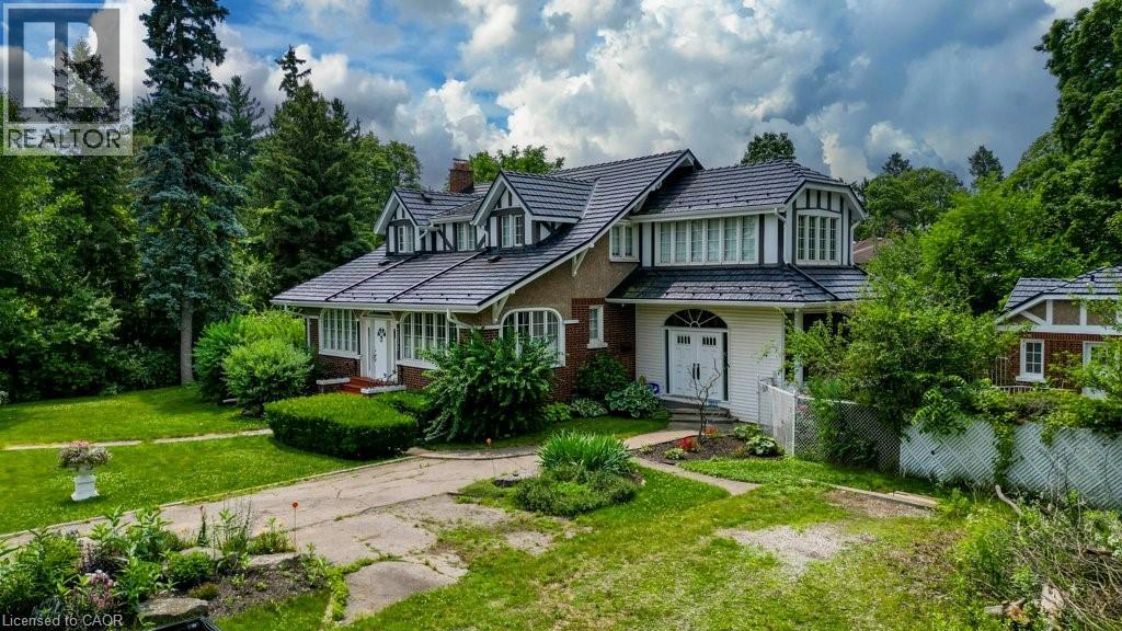 Photo 27 of 2032 Coronation Avenue, Cambridge ON