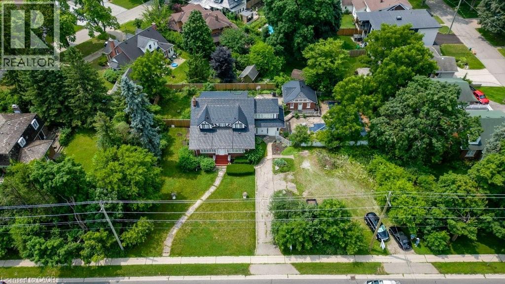 Photo 1 of 2032 Coronation Avenue, Cambridge ON