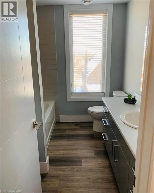 Photo 12 of 54 Bridge Street W Unit 27, Kitchener ON