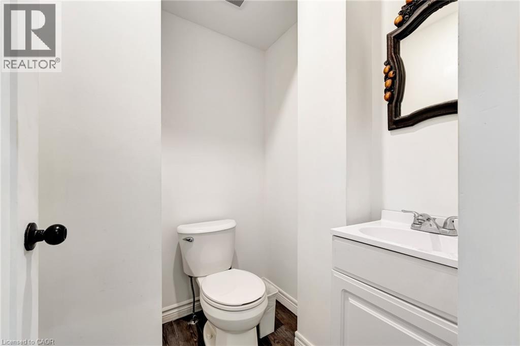 Photo 11 of 42 Shanley Street, Kitchener ON