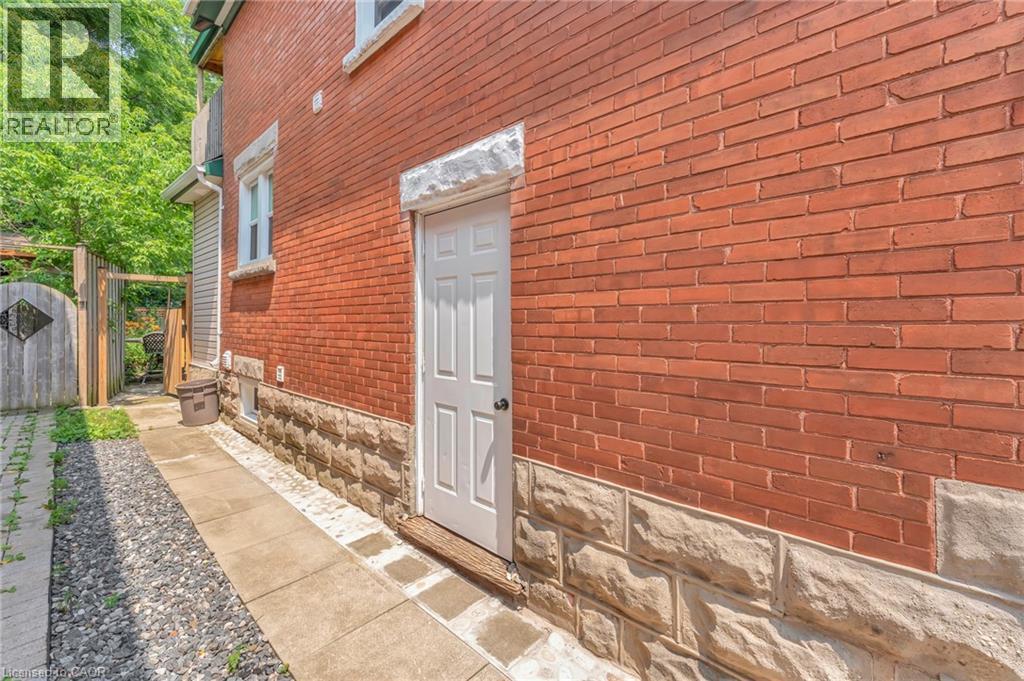Photo 7 of 42 Shanley Street, Kitchener ON
