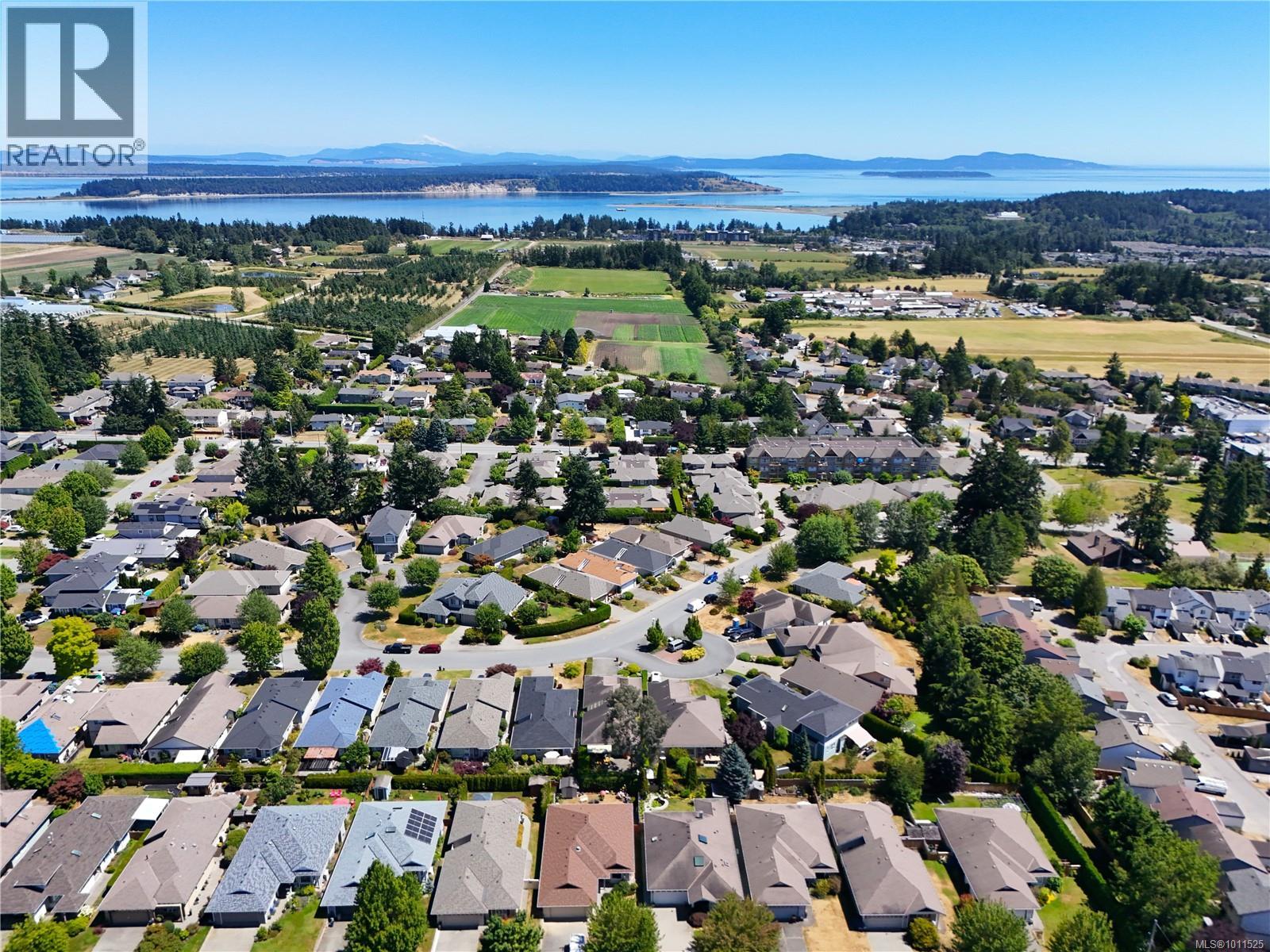 Photo 29 of 7952 Polo Park Cres, Central Saanich BC
