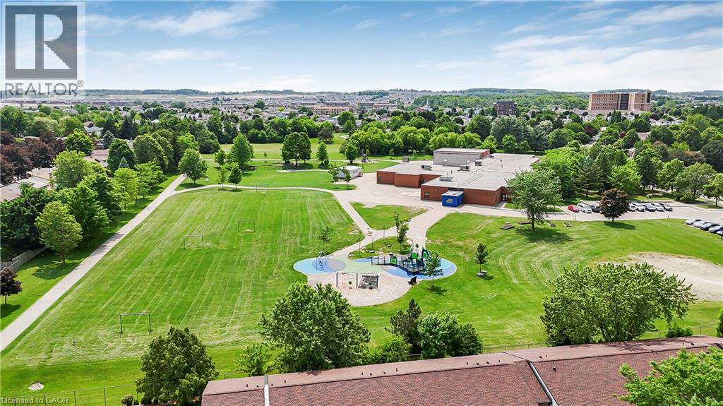 Photo 11 of 750 Erinbrook Drive Unit 14, Kitchener ON