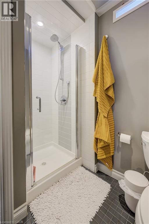 Photo 27 of 75 Somerset Crescent, Waterloo ON