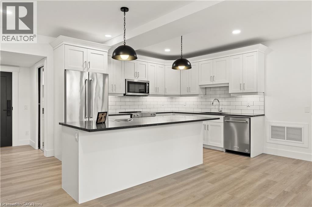 Photo 12 of 247 Brock Street Unit 104, Amherstburg ON