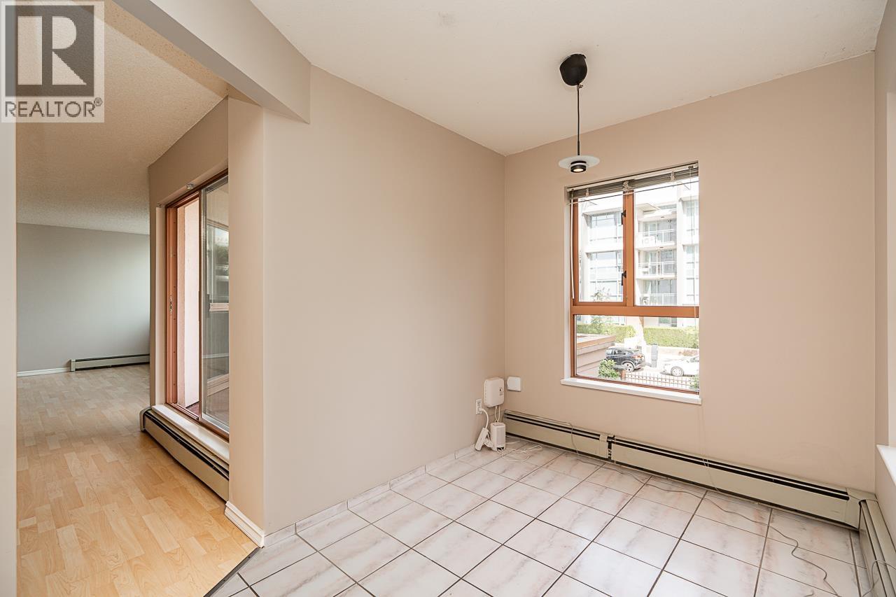 Photo 9 of 205 612 Fifth Avenue, New Westminster BC