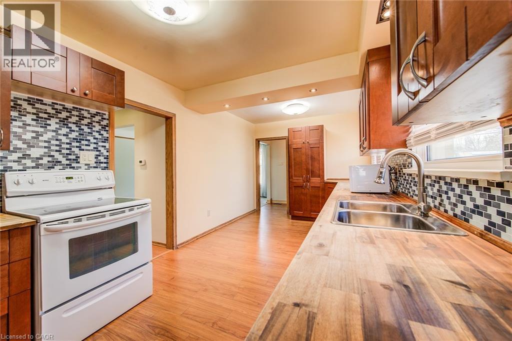 Photo 33 of 574 Krug Street, Kitchener ON