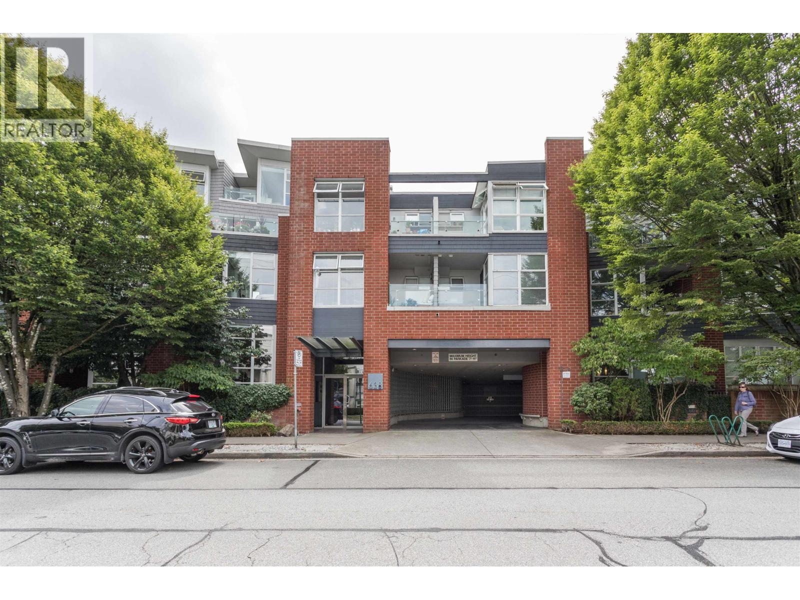 Photo 18 of 210 638 W 7th Avenue, Vancouver BC