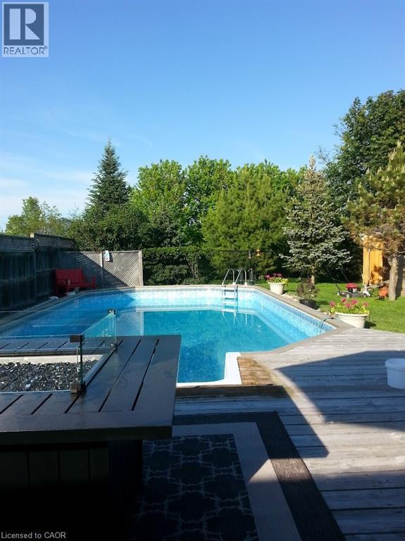 Photo 42 of 58 Zinkann Crescent, Wellesley ON