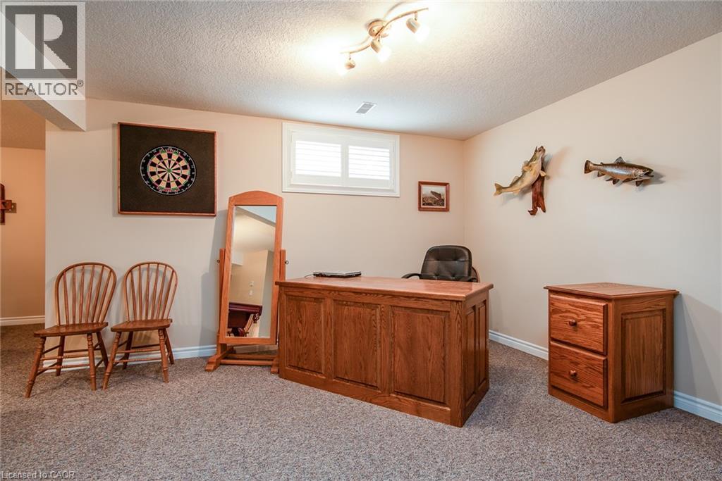 Photo 6 of 58 Zinkann Crescent, Wellesley ON