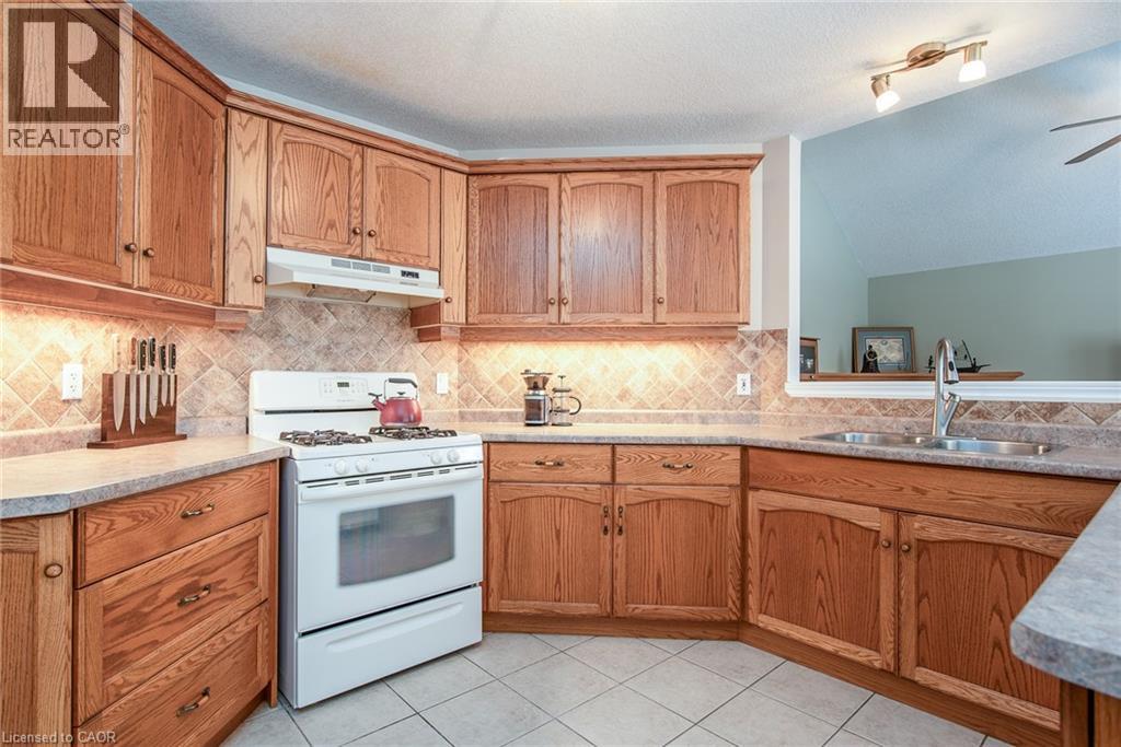 Photo 46 of 58 Zinkann Crescent, Wellesley ON