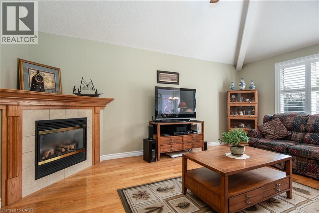 Photo 45 of 58 Zinkann Crescent, Wellesley ON
