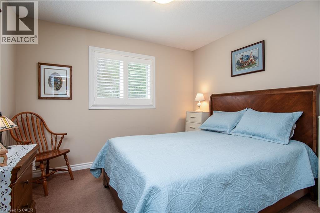 Photo 11 of 58 Zinkann Crescent, Wellesley ON