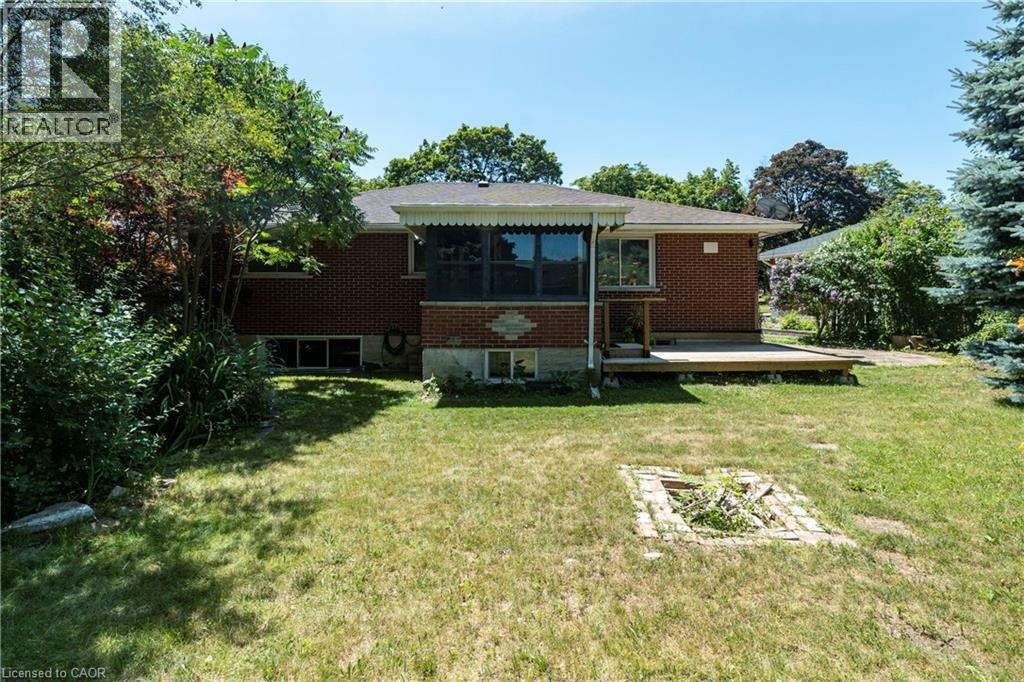 Photo 27 of 104 Boniface Avenue, Kitchener ON